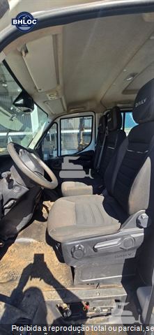 Caminhão Iveco DAILY CHASSI 65-180 CD 4p (Diesel)