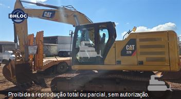 Escavadeira Caterpillar 320