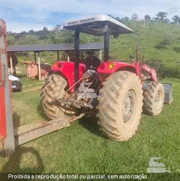 Trator Agrícola Massey Ferguson MF 4275
