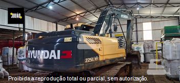 Escavadeira Hyundai R220LC-9S