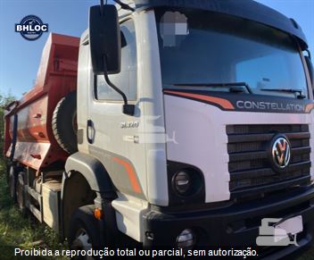 Caminhão Volkswagen 31-320 E Constellation 6x4 3-Eixos 2p (Diesel)