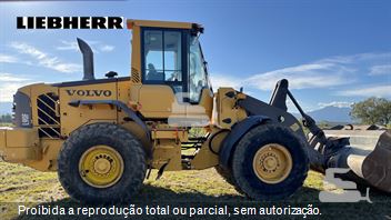 Pá Carregadeira Volvo L90F