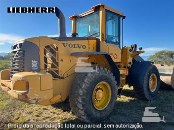 Pá Carregadeira Volvo L90F