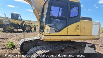 Escavadeira Komatsu PC160