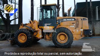 Pá Carregadeira Hyundai 740-7A