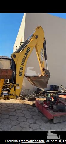 Retro Escavadeira New Holland B95B