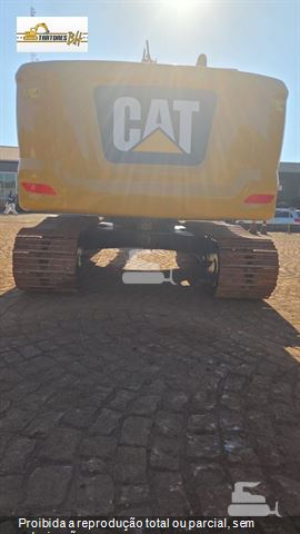 Escavadeira Caterpillar 320