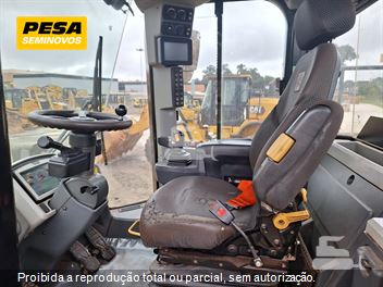 Pá Carregadeira Caterpillar 950L