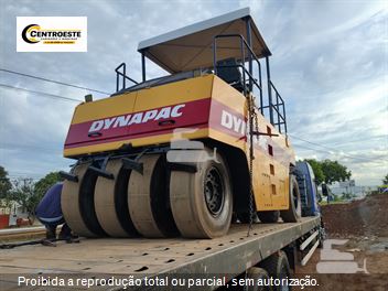 Rolo Compactador Dynapac CP271