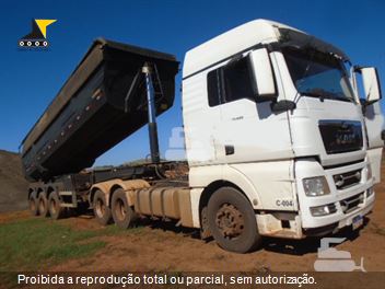 Caminhão MAN TGX 28.440 6x2 2p (Diesel)(E5)