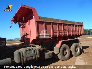 Caminhão Mercedes-Benz L-2635 3-Eixos 2p (diesel)