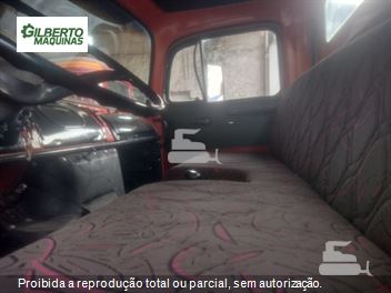 Caminhão Mercedes-Benz L-1513 2p (diesel)