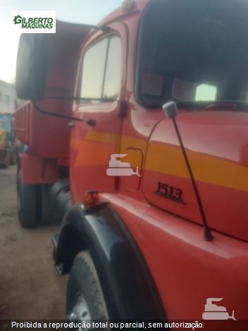 Caminhão Mercedes-Benz L-1513 2p (diesel)