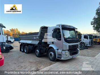 Caminhão Volvo VM 270 8x2 2p (Diesel) (E5)