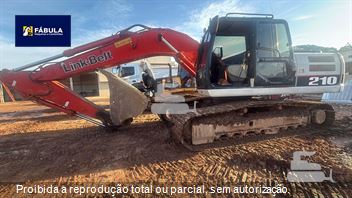 Escavadeira Link-Belt 210X2