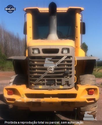Pá Carregadeira Volvo L60F