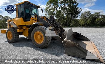 Pá Carregadeira Volvo L60F