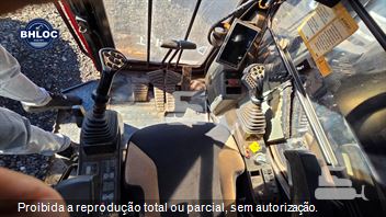 Escavadeira Sany SY215C