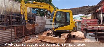 Mini-Escavadeira Hyundai R80-7