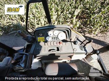 Retro Escavadeira Caterpillar 416E