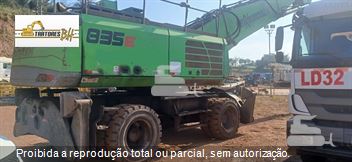Escavadeira Sennebogen 835