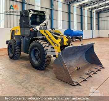 Pá Carregadeira New Holland 12D