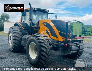 Trator Agrícola Valtra BH224 HiTech