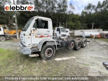 Caminhão Volkswagen 26-260 E Constellation 6x4 3-Eixos 2p (Diesel)