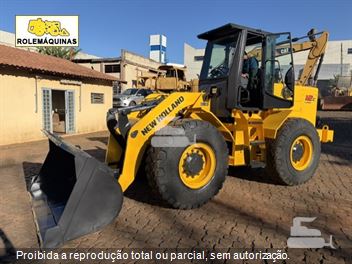 Pá Carregadeira New Holland 12C