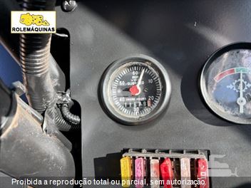 Pá Carregadeira New Holland 12C