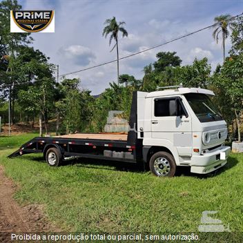 Caminhão Volkswagen 8-150 E DELIVERY 2p (diesel)