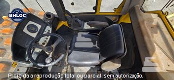 Rolo Compactador Bomag BW 212 D-40