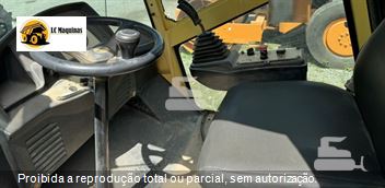 Rolo Compactador Bomag BW 212 D-40