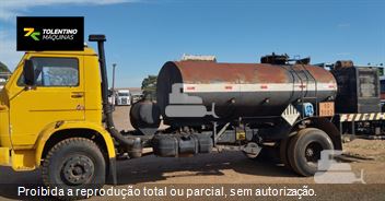 Caminhão Volkswagen 11-130 2p (diesel)