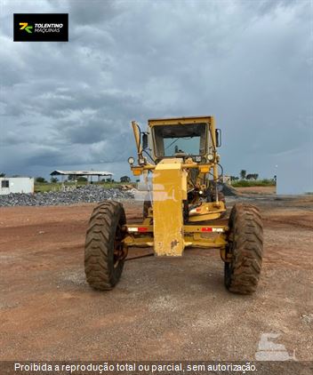 Motoniveladora Caterpillar 140K
