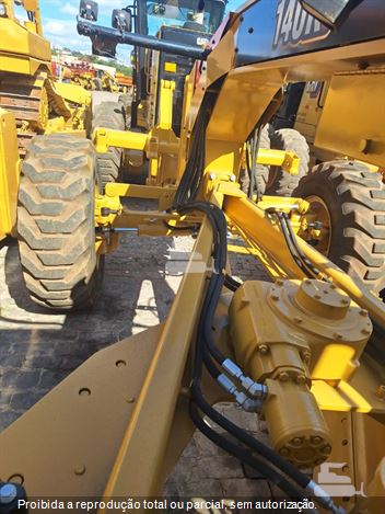 Motoniveladora Caterpillar 140K