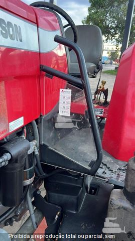 Trator Agrícola Massey Ferguson MF 4275