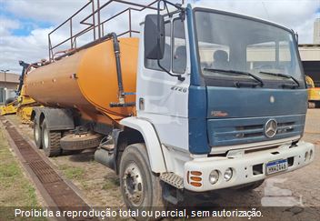 Caminhão Mercedes-Benz 2726 6x4 2p (diesel)