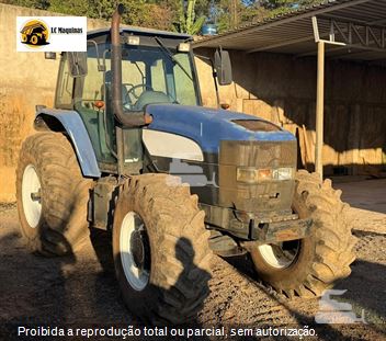 Trator Agrícola New Holland TM7010