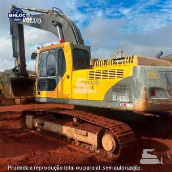 Escavadeira Volvo EC240BLC