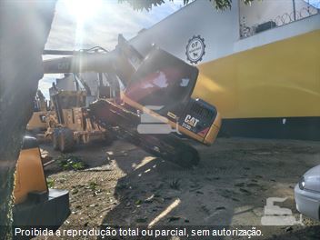 Escavadeira Caterpillar 313D2 GC