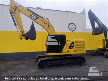 Escavadeira Caterpillar 320