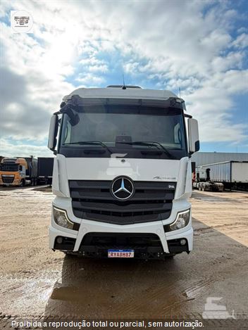 Caminhão Mercedes-Benz Actros 2651 S 6x4 2p (Diesel)(E5)