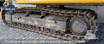 Escavadeira Caterpillar 336