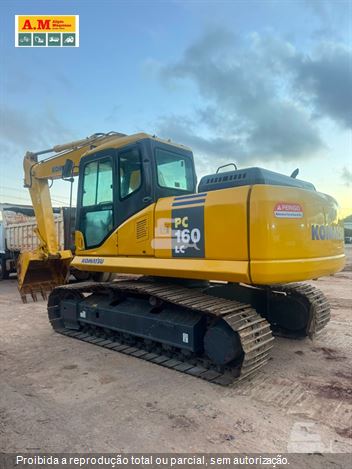 Escavadeira Komatsu PC160