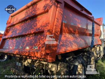 Caminhão Volkswagen 31-320 E Constellation 6x4 3-Eixos 2p (Diesel)