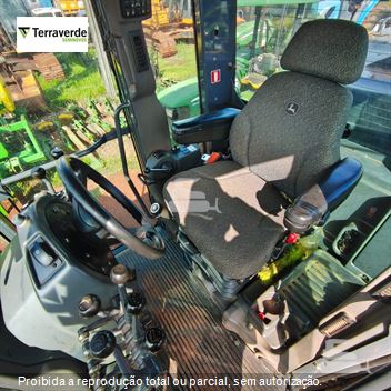 Motoniveladora John Deere 620G