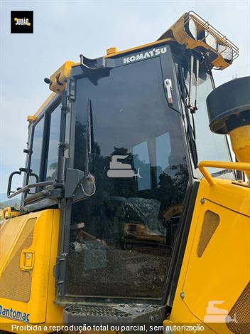 Trator de Esteira Komatsu D61-EX