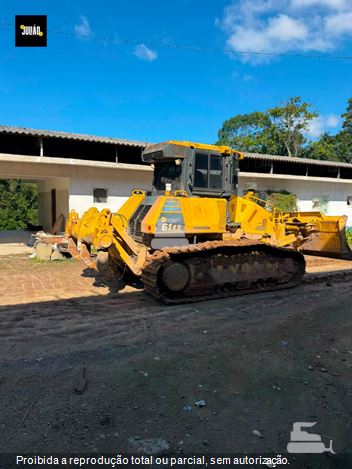 Trator de Esteira Komatsu D61-EX
