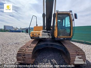 Escavadeira Hyundai R220LC-9